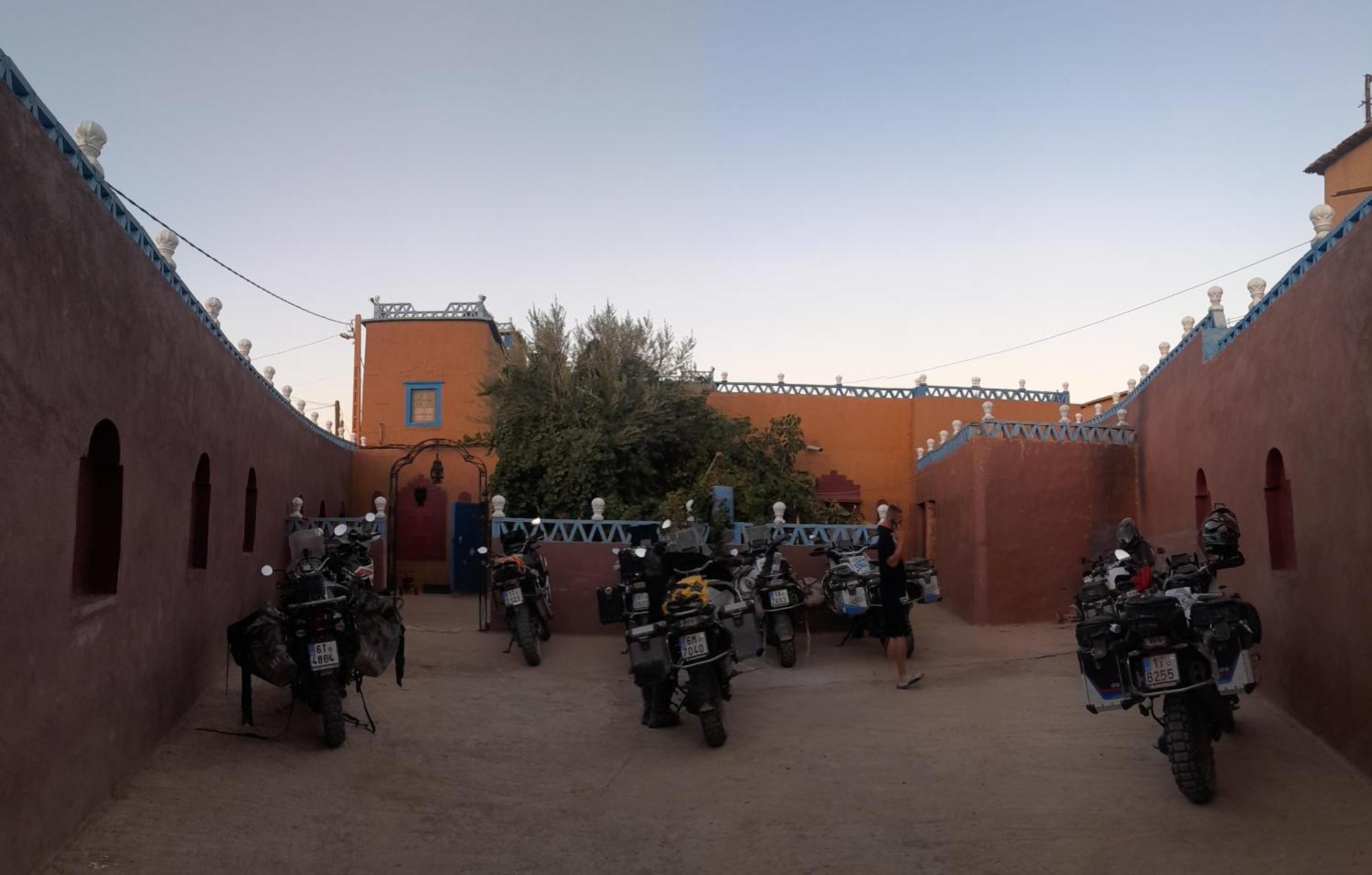 Riad Dades Birds Boumalne Dades ภายนอก รูปภาพ